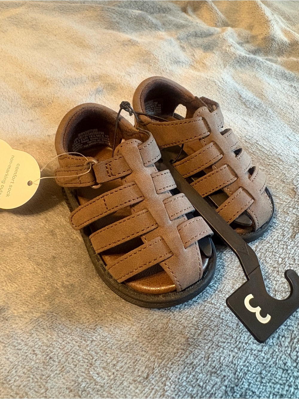 Wonder Nation Kids Brown Closed-Toe Sandals Size 3
